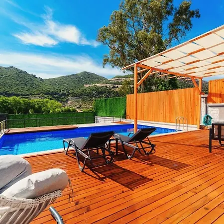 Villa Zem 1-2-3 *