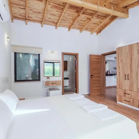 Villa Zem 1-2-3 *